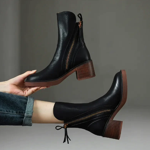 Avalynn | Leather ankle boots