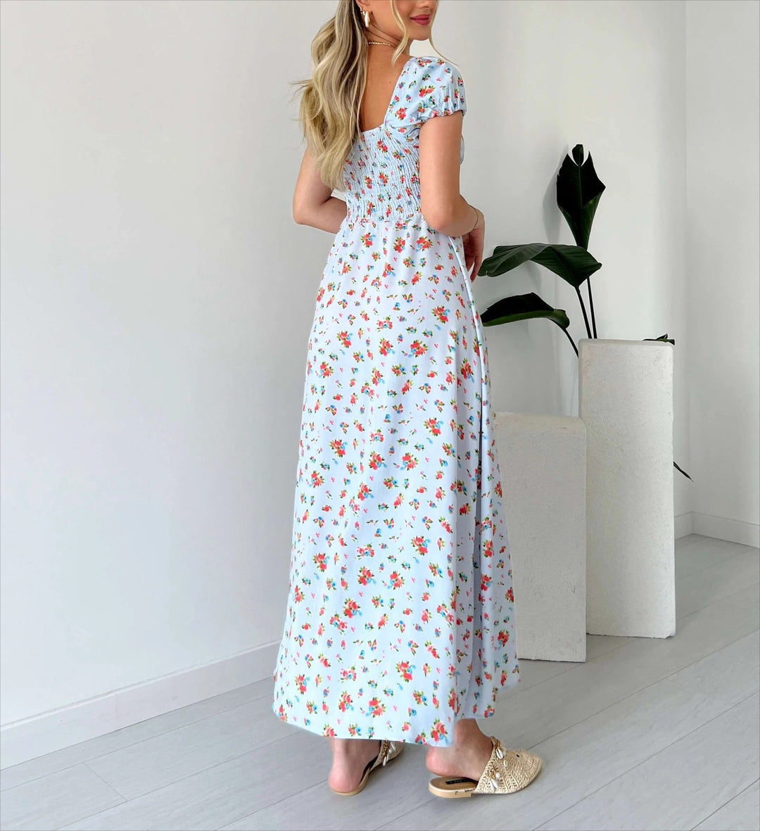 Rosamund | Midi dress with floral print