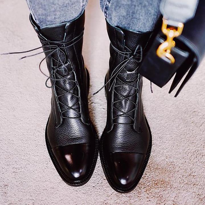 Livvy | Boots with premium heel