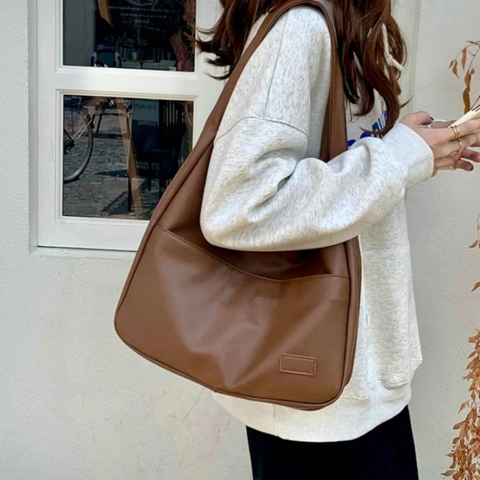 Hiltrud | Vegan leather shoulder bag