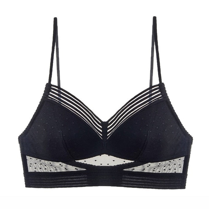Katrin | Low-cut lace bra