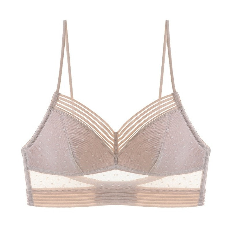 Katrin | Low-cut lace bra