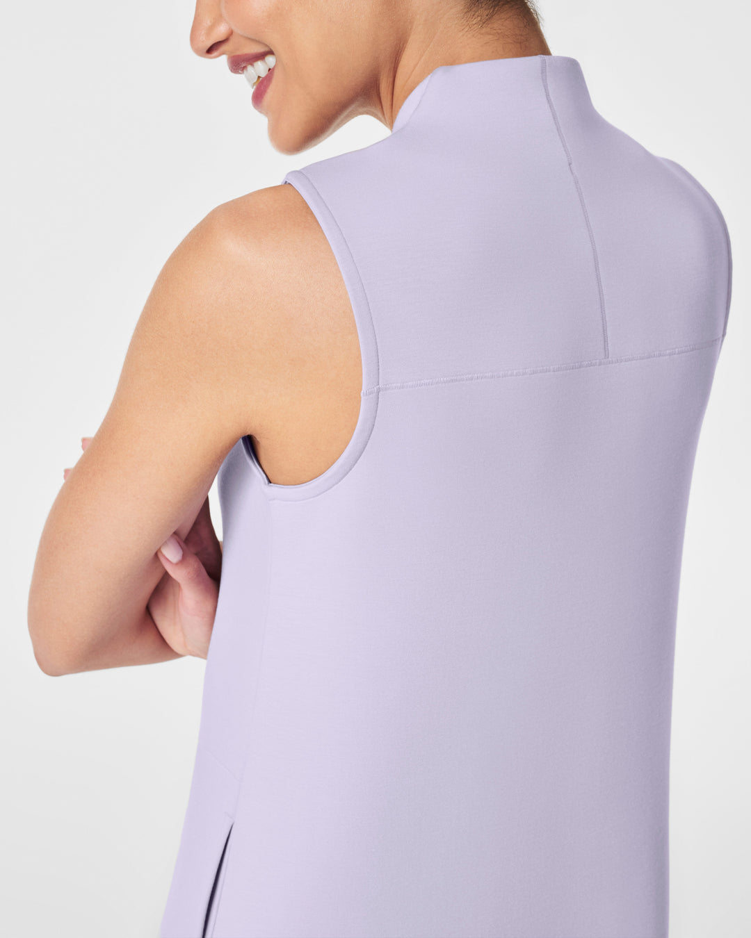 Ingeborg | Mini dress with V-neckline