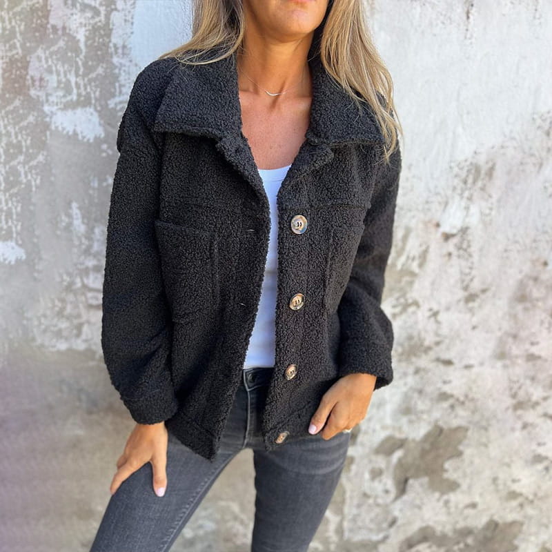 Velma | Stylish fall coat