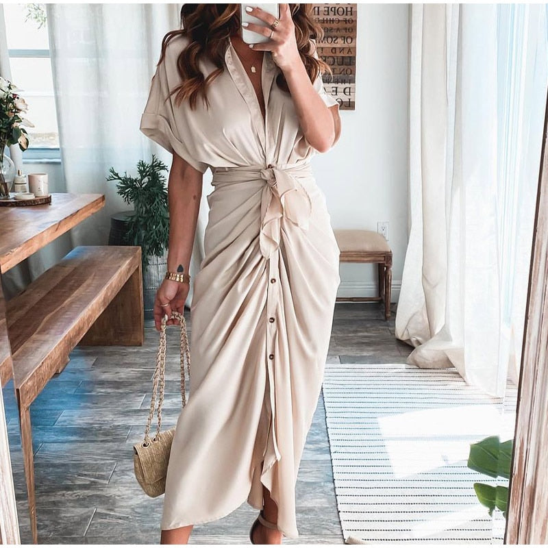 Xanthe | Long dress with button closure